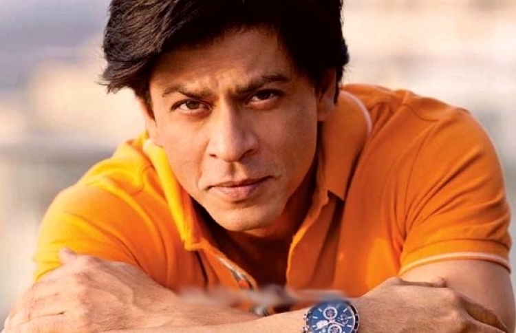 "Salute" eh noon, "Saare Jahan Se Achcha"