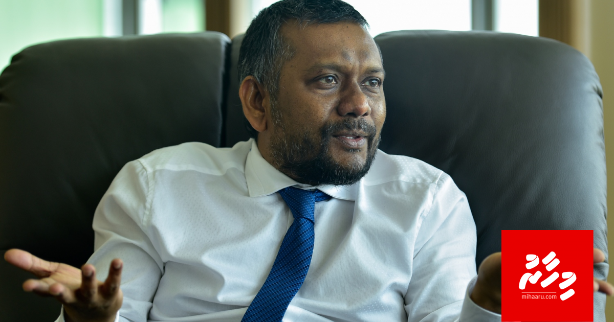 Sarukaarun beynunvaa kankamugai memberunnah gulhan, adhives gulhaanan: Fayyaz