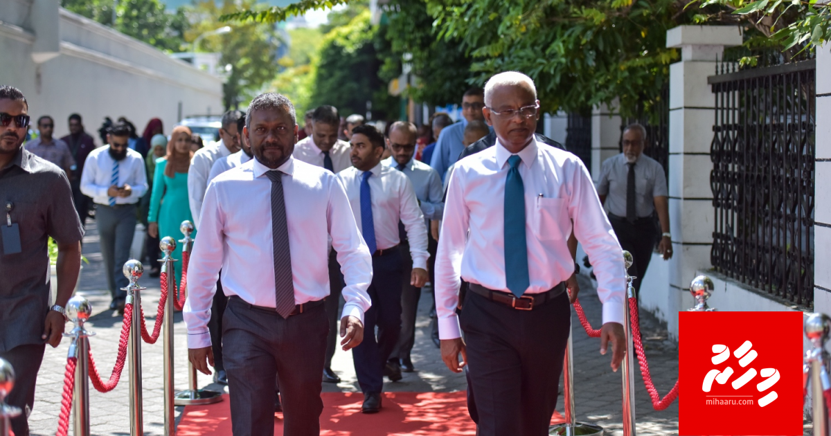 Magaamun vakikuran jehey varuge kameh Fayyaz nukuravvaa, Dhifaau koddheynan: Raees