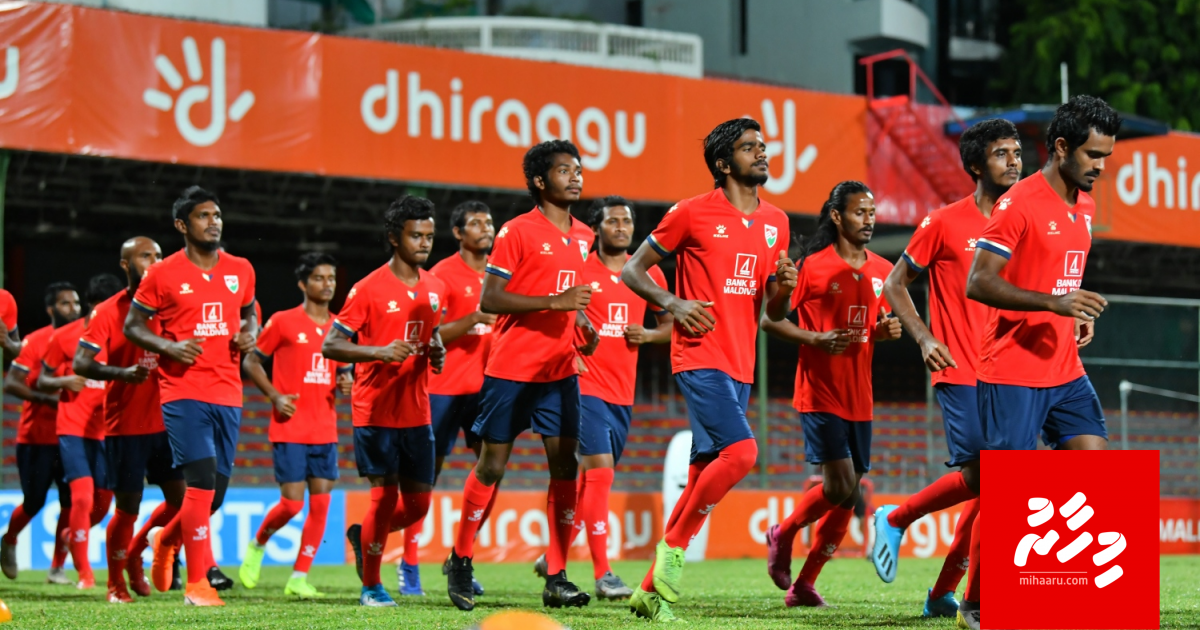 Footboalha fesheyne dhuvaheh neygi kulhuntherin goiy husvefai!