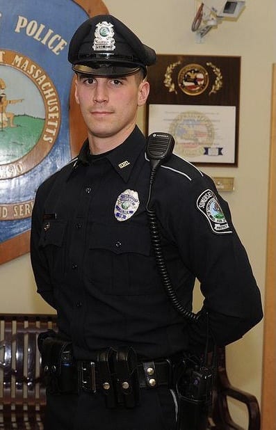 Somerset Police Officer Assists Family in Need After Purchasing Christmas Dinner Following Shoplifting Incident