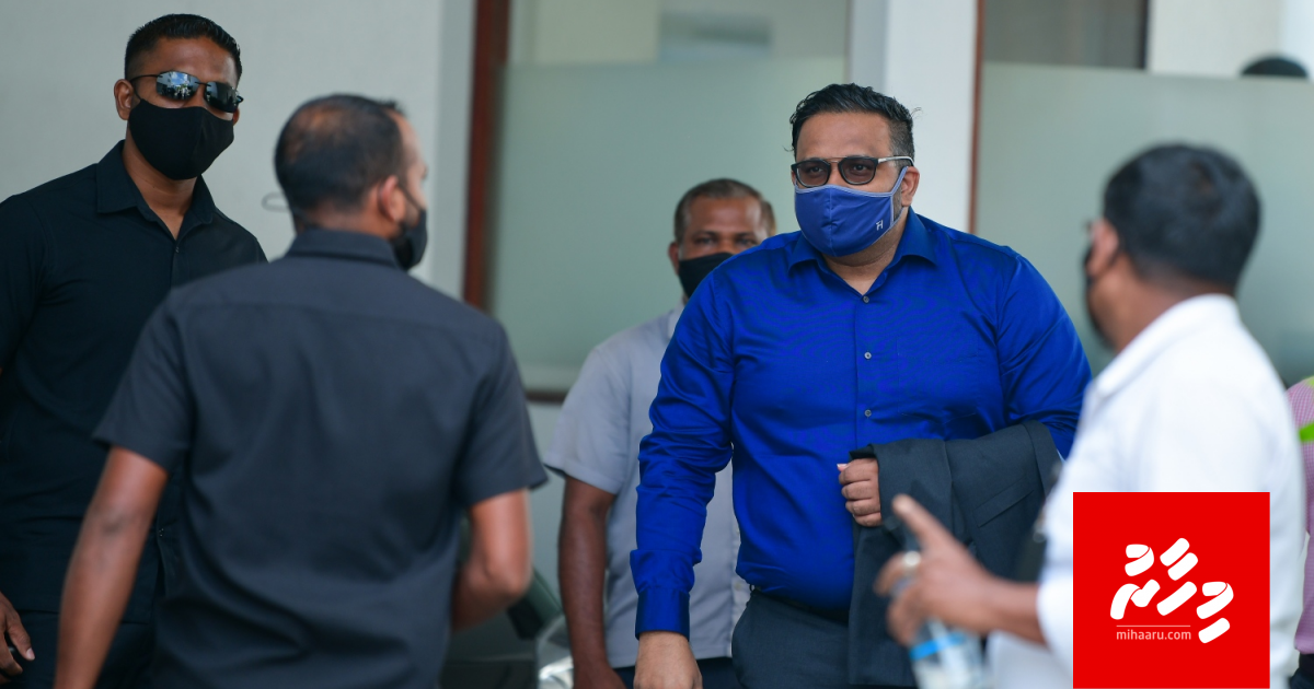 Adheeb geah badhalukuree machine eh ge eheegai nidhaathee: Imran