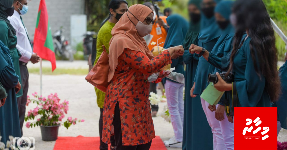 Hiyaa ge kudhin rahrashah: Kihineh genna badhaleh?
