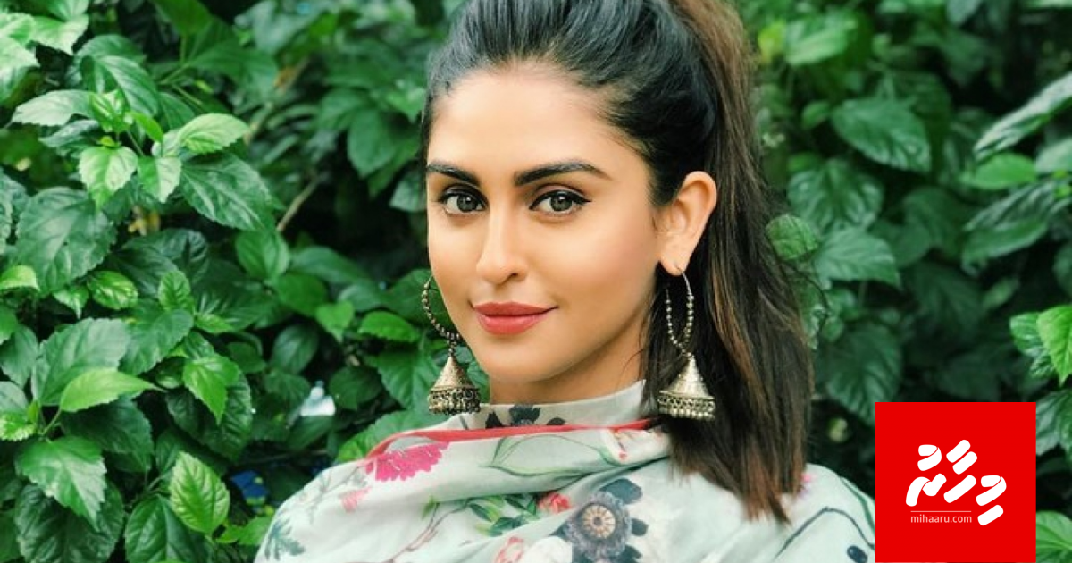 TV Bathlaa Krystal D'Souza ah Bollywood ge bodu filmeh