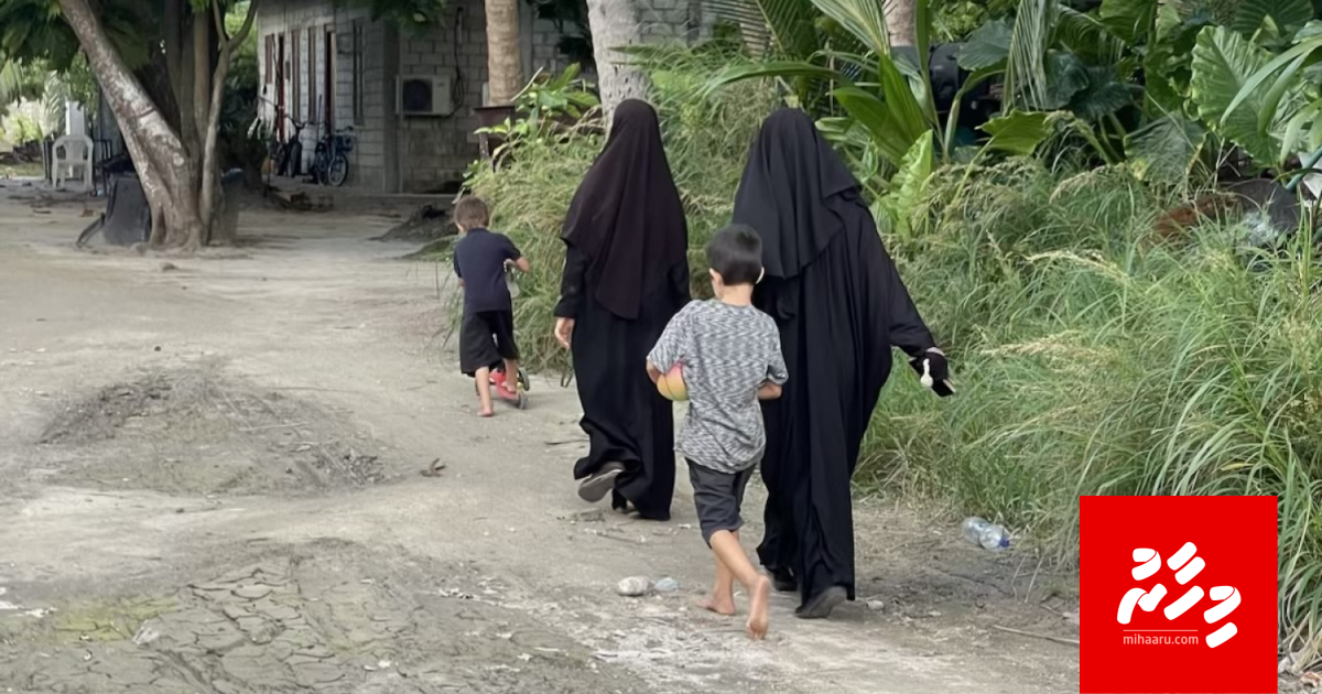 Visa eh nethi France ge aailaa eh Raajjeygai 12 aharu