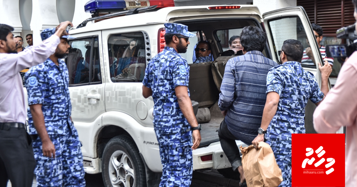 Vaanuvaa gai adhives othee vaahaka, halleh libeyne tha?