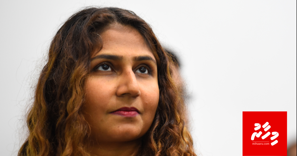 Fandiyaaru Azmiralda haaziru nukuran faas koffi