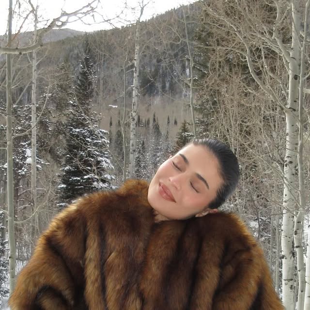 Kylie on Instagram: "cozy in new @khy faux fur dropping tomorrow 9am PT on khy.com 🥹🥹"