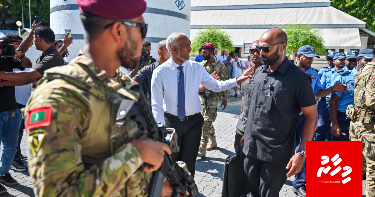 Noosverin ulubaindhan nubuneveyne, massala balaane: Raees