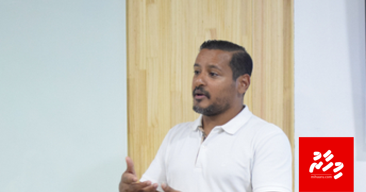 Thuhumathuthakaa eku The Travel Guys in Suny Umar vakikuran nimmaifi