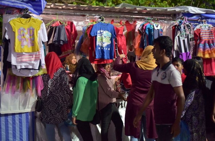 މިއަށް ކިޔާނީ ނިކަމެތި ރައްޔިތުން ފެލުން!