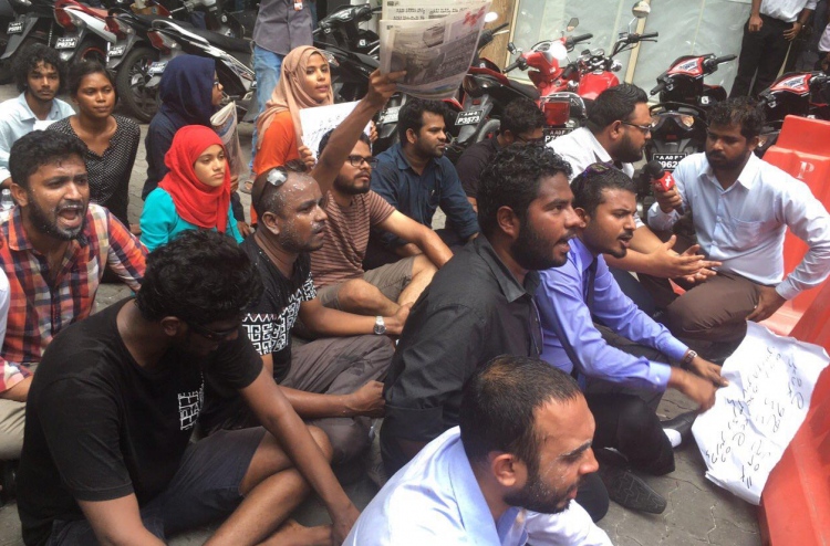 ނޫސްވެރިކަމަށް ހުރަސްއެޅޭ ބިލް ހޯމަދުވަހު ފާސްކުރަނީ