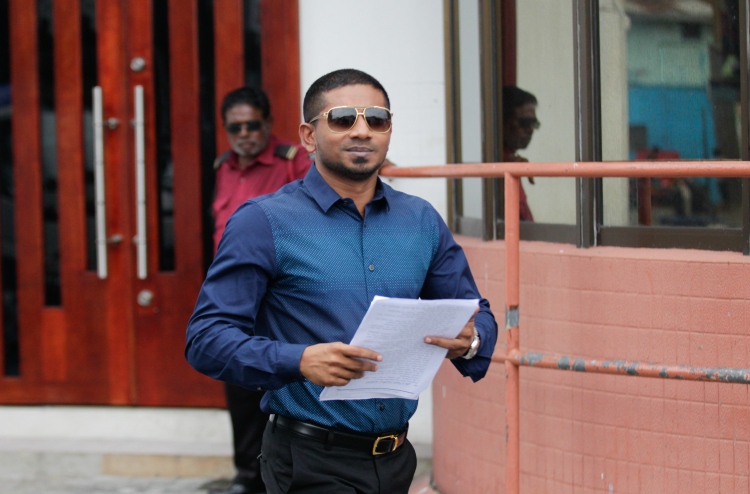 "މަހްލޫފްގެ މައްސަލަ އިސްތިއުނާފްކުރަން އެބަ ވިސްނަން"