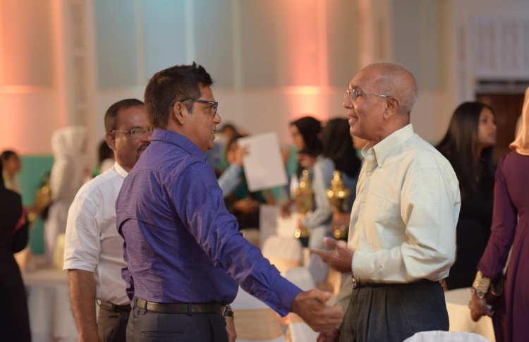 ނޫސްވެރިންގެ އެވޯޑު "ގެއްލިއްޖެ"؟