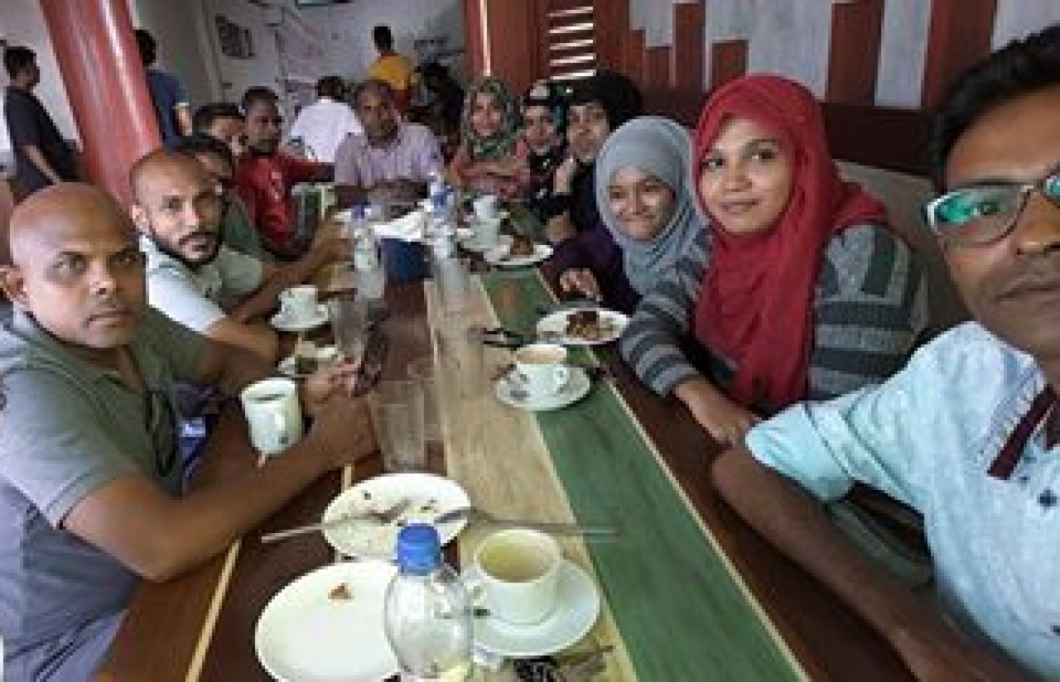 "ހަވީރު" ހުއްޓައިލުމާ ގުޅިގެން އެތާނގެ ނޫސްވެރިން ވަޒީފާއެއް ނެތި ތިބި ދުވަސްވަރު ބައްދަލުވެލަނީ: ސިވިލް ކޯޓުން ވަނީ މި މީހުން މަސައްކަތް ކުރުމުގެ ހައްގު ނިގުޅައިގެންފައި.