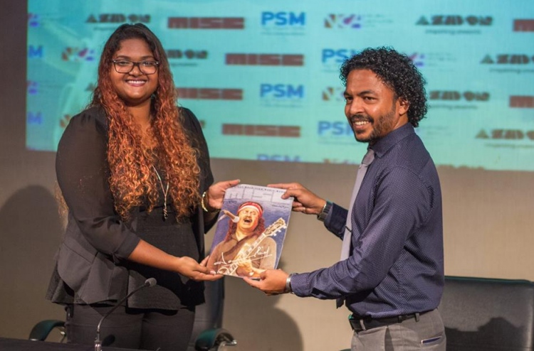 ޒީރޯ ޑިގްރީ ނާޝިދަށް ޓްރިބިއުޓް ޝޯއެއް ބާއްވަނީ