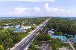 Aerial view of Laamu Link Road, the causeway that connects the islands of Fonadhoo, Kahdhoo, Maandhoo, Mukurimagu and Gan in Laamu Atoll.
