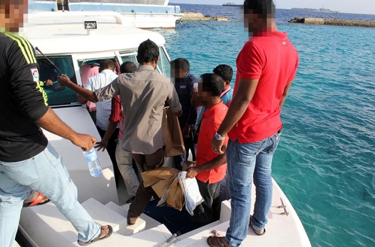 24 ކިލޯ ޑްރަގް އެތެރެކުރި ދެ މީހުން އުމުރަށް ޖަލަށް