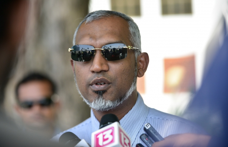 ނަޝީދަށް ރައްދު ދެއްވަން މުއިއްޒު ބޭނުމެއް ނޫން