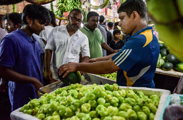 ޓީ ޖެޓީ ސަރަހައްދުގައި ވަގުތީ މާރުކޭޓެއް އަޅަނީ