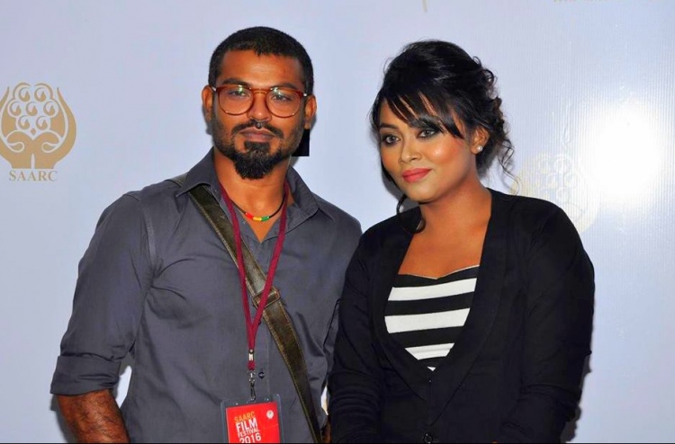 ރަވީ އާއި ސީޒަން މި ފަހަރު ހުސް އަތާ!