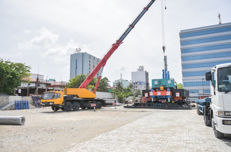 ބޮޑު 16 މަޝްރޫއު: 4 އެއާޕޯޓު، 20 ފަޅު ހިއްކުން