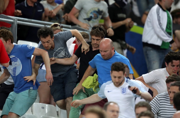 އިންގްލެންޑާއި ރަޝިއާ ވަކިކޮށްފާނެ ކަމުގެ އިންޒާރު ދީފި