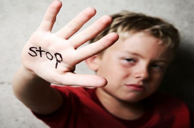 ކުޑަކުދިންގެ އޮރިޔާން ފޮޓޯ ޑައުންލޯންޑުކުރުން ސީރިއަސް!