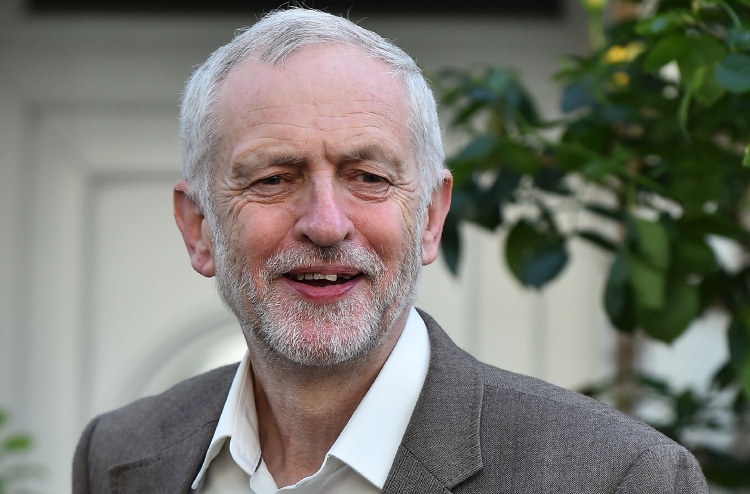 އިތުބާރު ނެތް ކަމަށް ފާސްވުމުން އިސްތިއުފާ ދޭން ދެކޮޅު