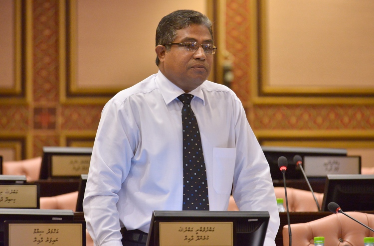 އެމްޑީޕީ މެމްބަރަކު ވޯޓު ދެއްވި މައްސަލަ ބަލަނީ