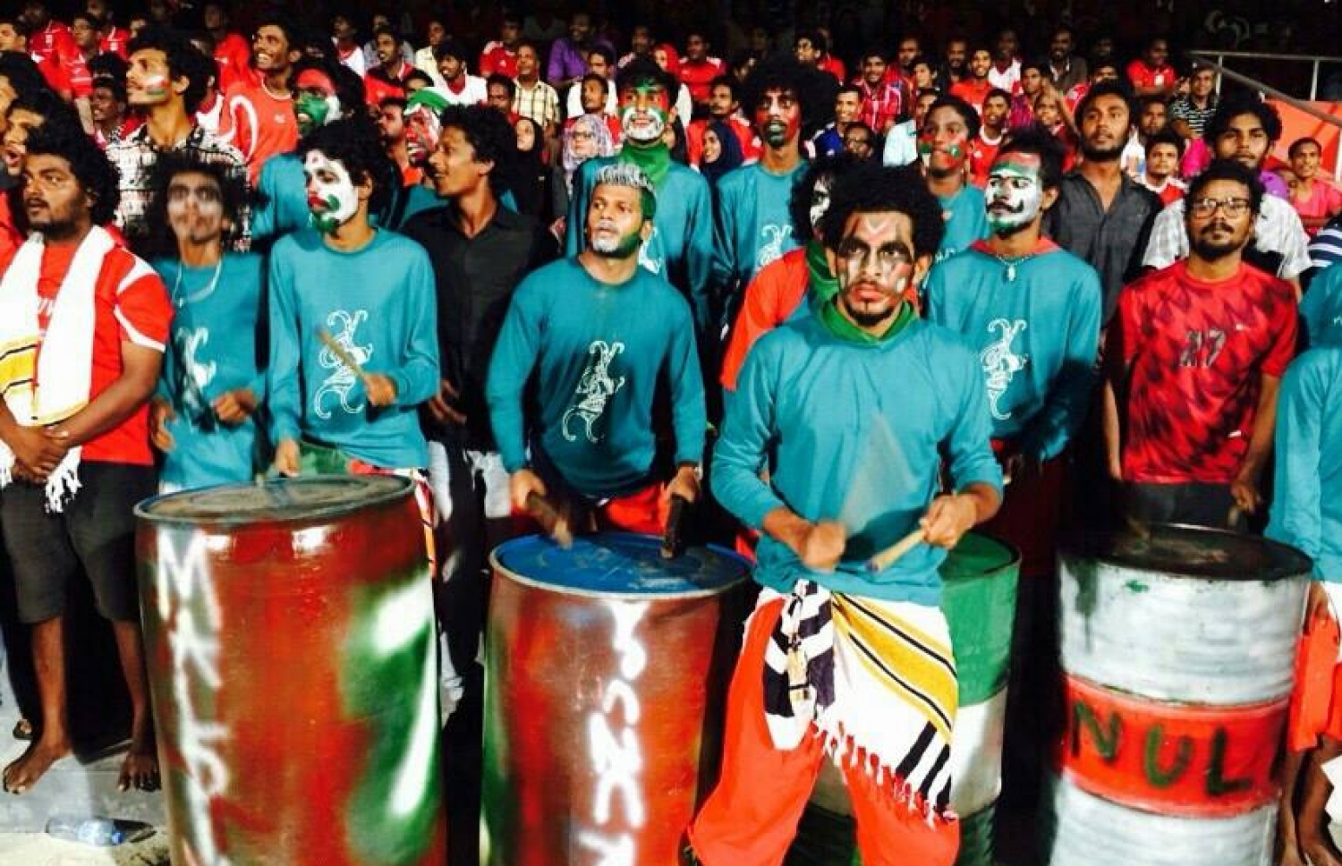 ރާޅުގަނޑު ބޮޑުބެރު ގްރޫޕް: މިއީ ކުރީގެ ވަރުނުލާ ބޮޑުބެރު ގްރޫޕް.