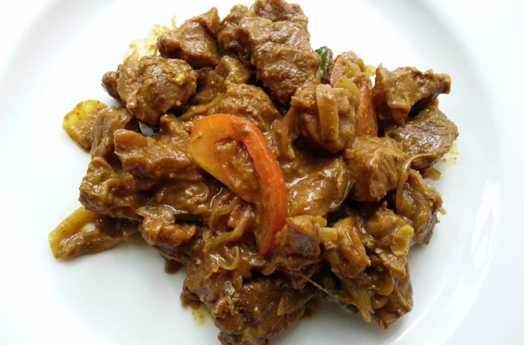 މިހާރުގެ ރެސިޕީ: ބަކަރި ރިހަ ހިކިކޮށް