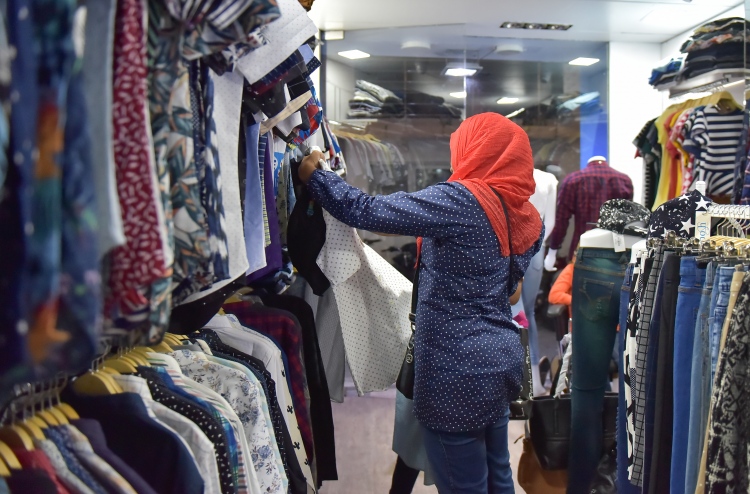 ޕެޑުން ޓެކްސް ނެގުން ހުއްޓާލަން ގޮވާލާ ކެމްޕޭނެއް