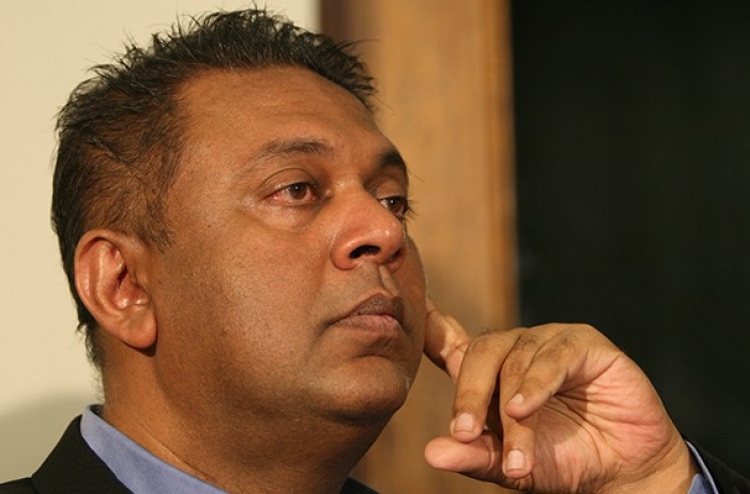 ޓައިގަރުން ފިލަން ވަނީ ކުރީގެ ސަރުކާރަށް ރިޝްވަތުދީފައި