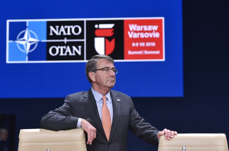 އައިއެސް ބަލިކުރުމުގެ މަޝްވަރާ އަށް ކާޓާ އިރާގަށް