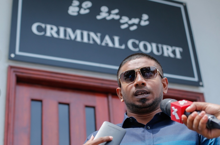 އަޅުގަނޑު ޖަލަށް ލާނެ، އެނބުރި އަންނާނަން: މަހްލޫފް