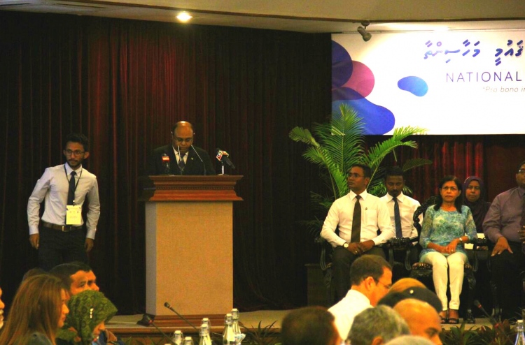 ވަކީލުން ލިބުމުގެ ދަތިކަން އެބަަހުރި: އުއްތަމަފަނޑިޔާރު