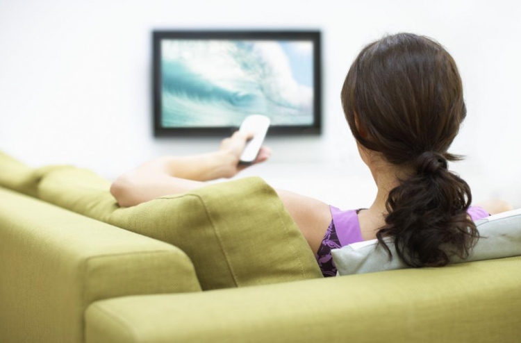 ގިނައިރު ޓީވީ ބަލަން އިނުމުން ލޭ ގަނޑުވުމުގެ ބިރު