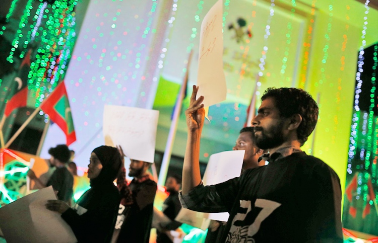 މީޑިއާ ބިލު މަޖިލީހުން ބޭރުކުރަން ސީޕީޖޭއިން ގޮވާލައިފި