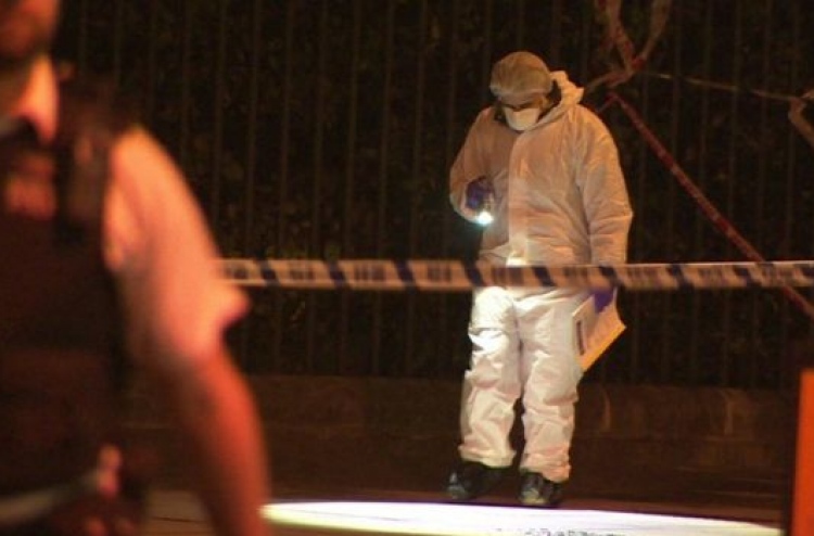 ލަންޑަނުގައި ދިން ވަޅީގެ ހަމަލާގައި އެކަކު މަރާލައިފި