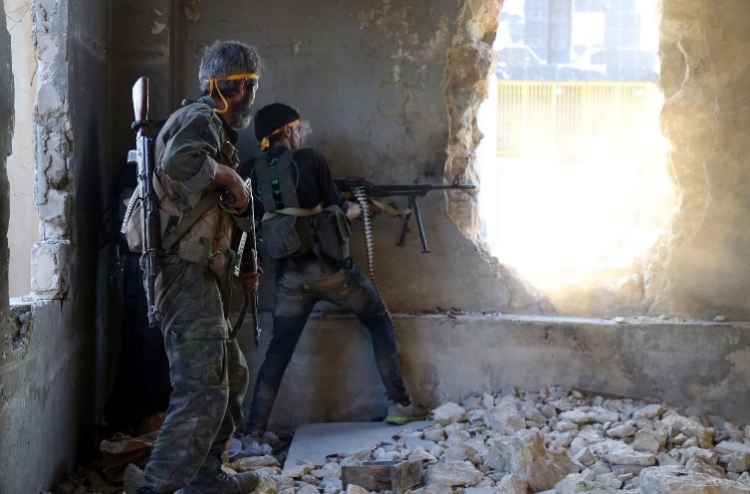 ހަލަބުގައި އިދިކޮޅު ސިފައިންނަށް ވަރުގަދަ ހަމައެއް ދީފި