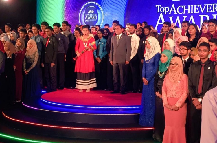 ދުނިޔޭގެ ގަދަ 10 ގައި ދިވެހި 40 ދަރިވަރުން