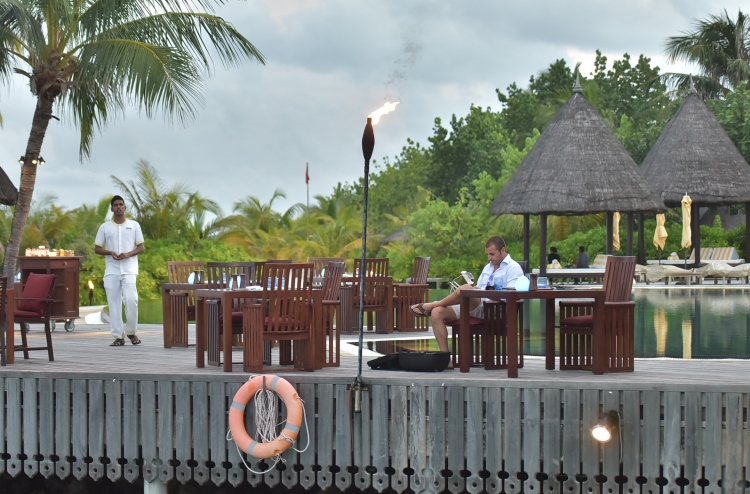 ހީނަރުކަމަކަށް ފަހު ޓޫރިޒަމް ރަނގަޅުވާން ފަށައިފި