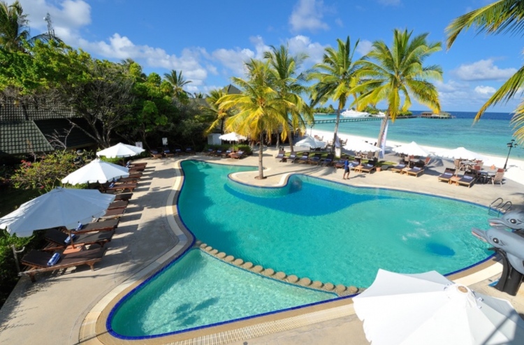 ރިސޯޓްތައް އެންމެ ފަހުން ދިވެހިންގެ ވެސް މަންޒިލަކަށް