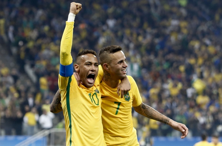 ނޭމާގެ ލަނޑާ އެކު ބްރެޒިލް ސެމީ އަށް