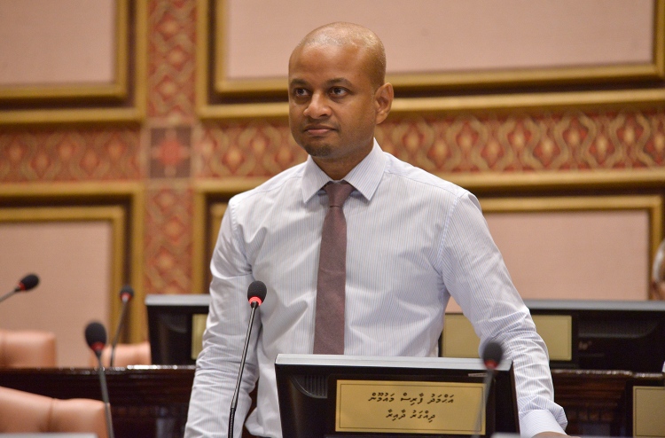 އެއްވެ އުޅުން ހަނިކުރާ އިސްލާހު ގާނޫނުއަސާސީއާ ހިލާފު