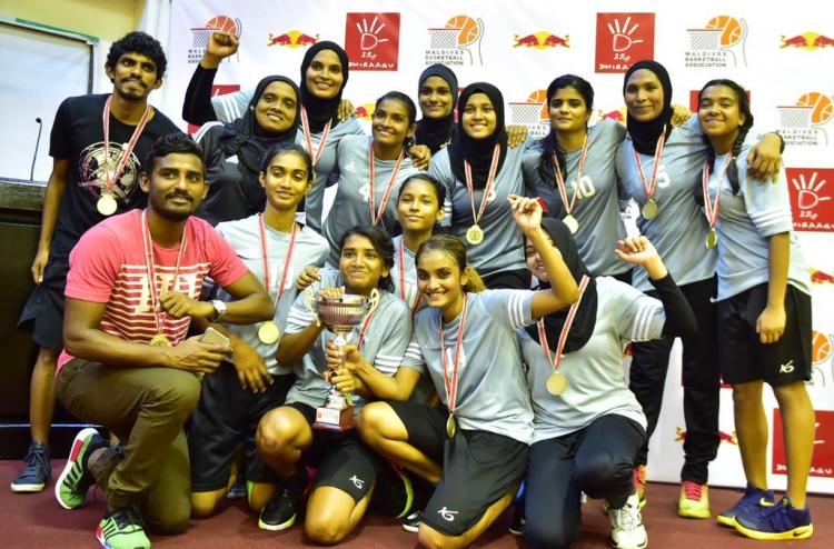 އެމްބީއޭ ޗެމްޕިއަންޝިޕުގެ އަންހެން ޑިވިޝަން ޔޫތަށް