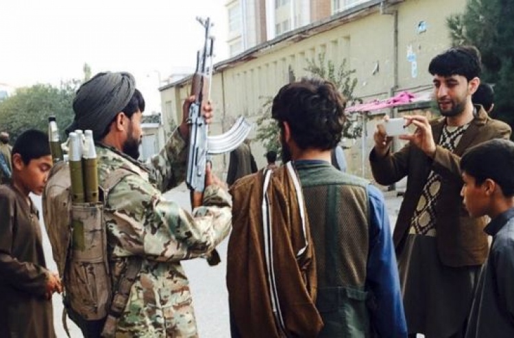 ތާލިބާނުން ބާރާއެކު އަފްގާނިސްތާނު މަސްރަހު ހޫނުވަނީ