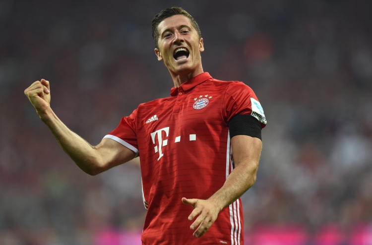 ލެވަންޑޯސްކީގެ ހެޓްރިކާ އެކު ބަޔާނަށް ބޮޑު މޮޅެއް