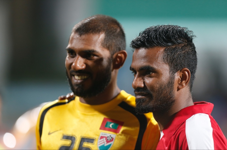 17 އަހަރަށް ފަހު އިމްރާން ގައުމީ ޓީމުން ރިޓަޔާކޮށްފި